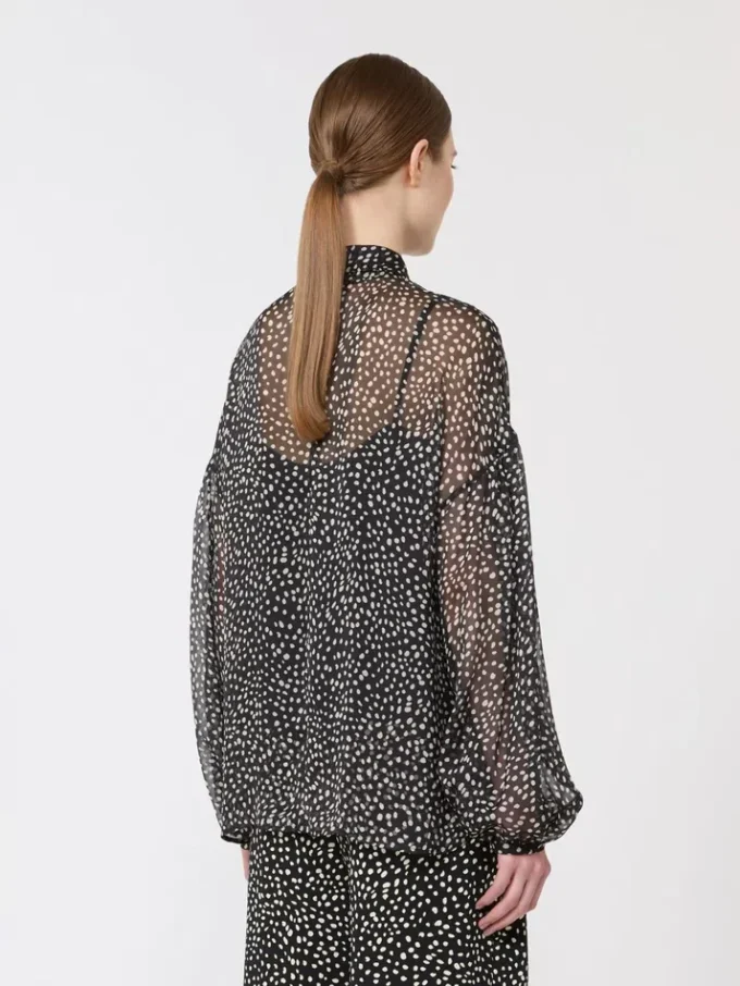 Blouse in printed chiffon, black Blouse in printed chiffon, black