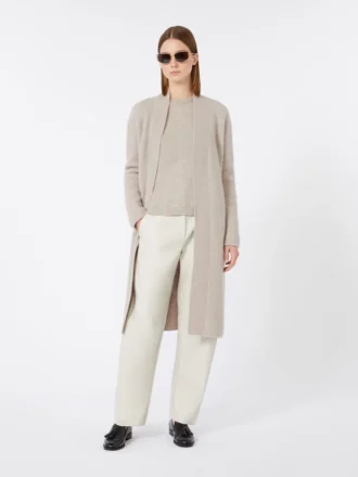 Boxy-fit wool and cashmere sweater, beige