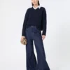 Cashmere v-neck sweater, navy