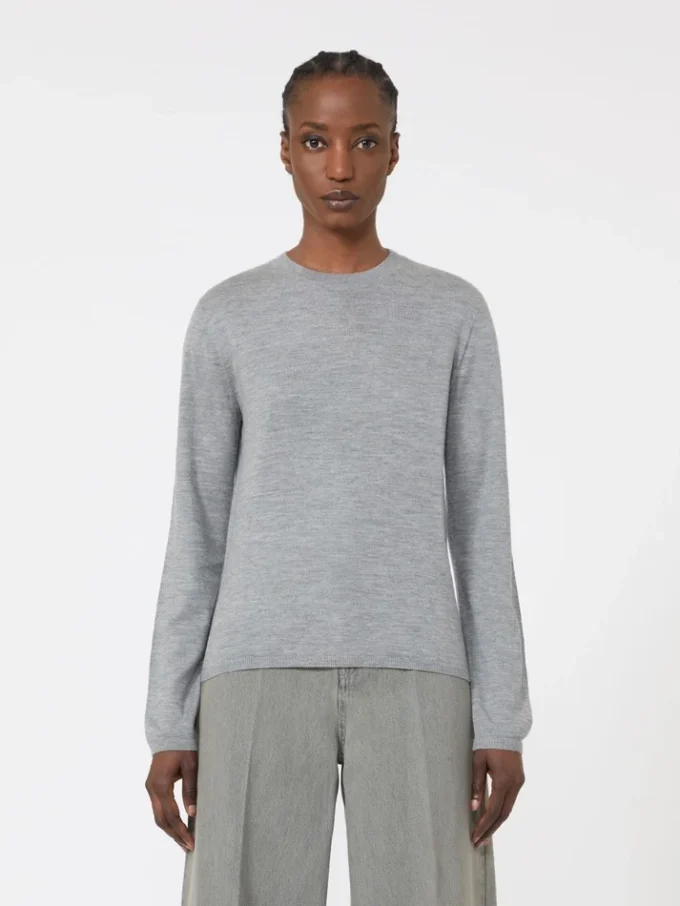 Cashmere yarn sweater, light grey
