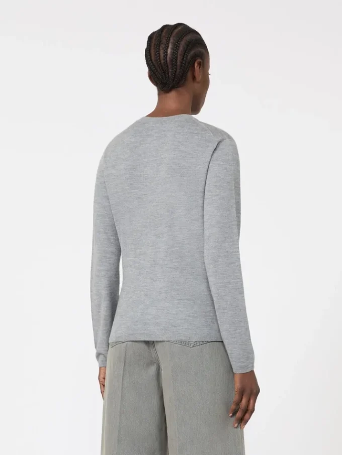 Cashmere yarn sweater, light grey