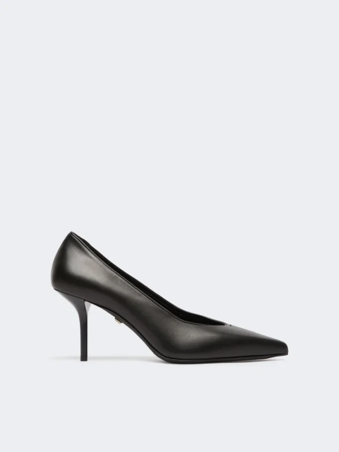 Court shoes in soft nappa leather, black