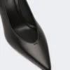 Court shoes in soft nappa leather, black
