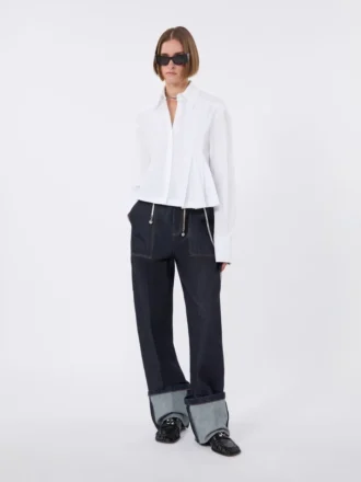 Cropped poplin shirt with asymmetrical pleats, optical white