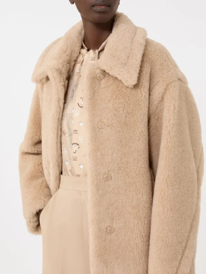 Cropped teddy coat in alpaca and wool, albino