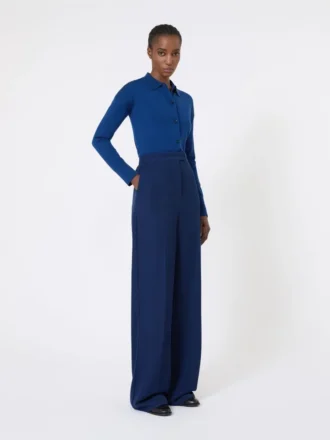 Feminine wool cardigan, china blue