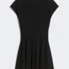 Knit dress, fitted at the waist, black