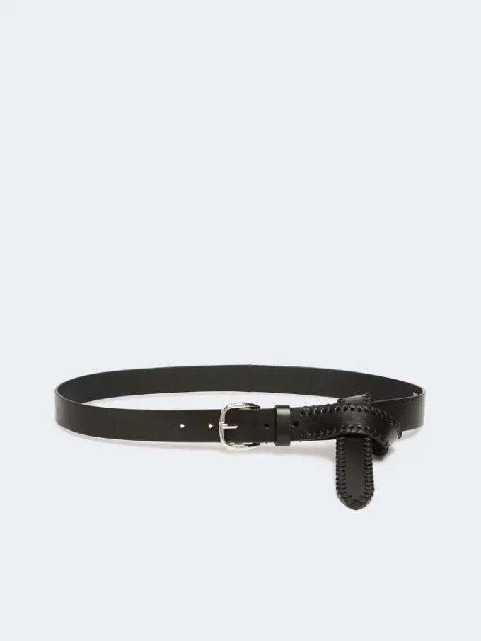 Leather belt with tip, black Leather belt with tip, black