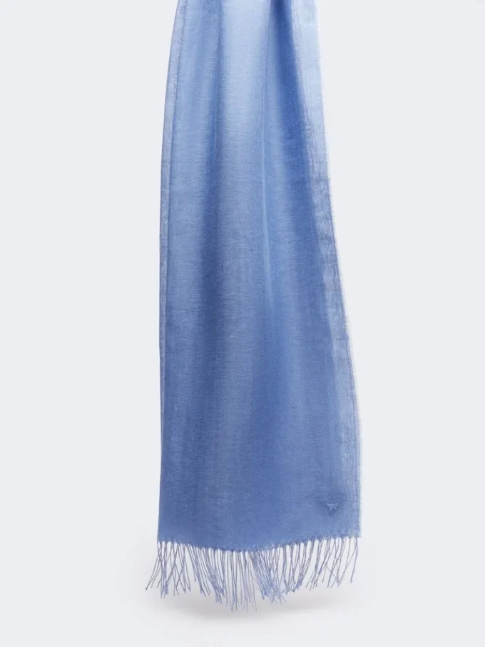Linen stole with fringes, light blue