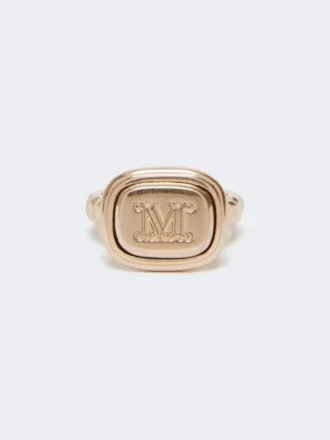 Metal signet ring, gold