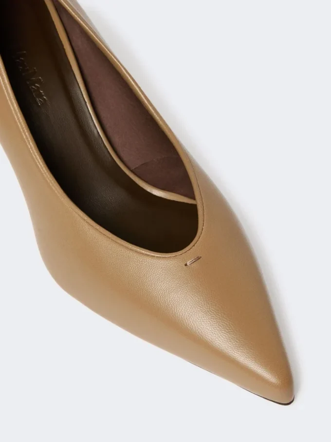 Nappa leather court shoes, mud