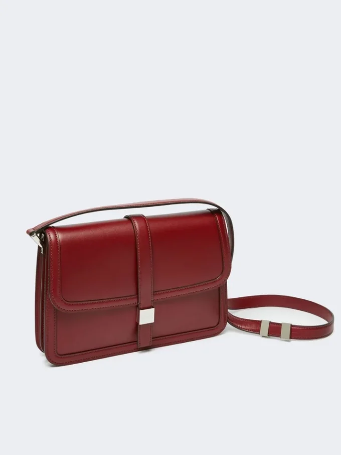 Natural leather handbag, bordeaux