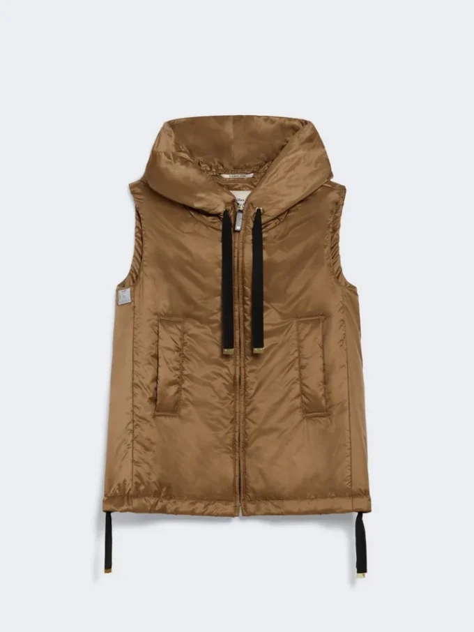 Padded water-repellent hooded gilet, caramel