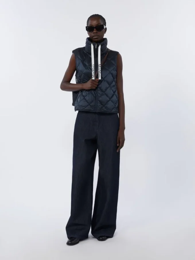 Padded water-repellent nylon canvas gilet, midnightblue