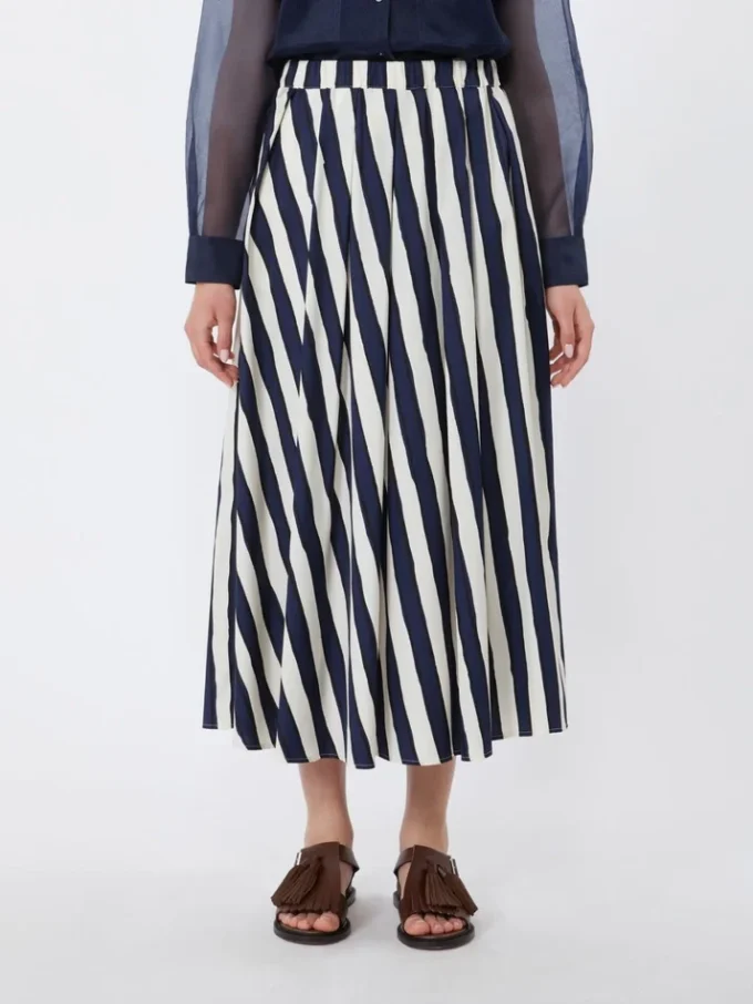 Printed poplin pleated skirt, navy Printed poplin pleated skirt, navy