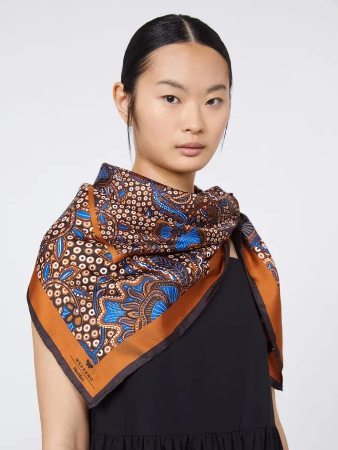 Printed silk foulard, hazelnut brown