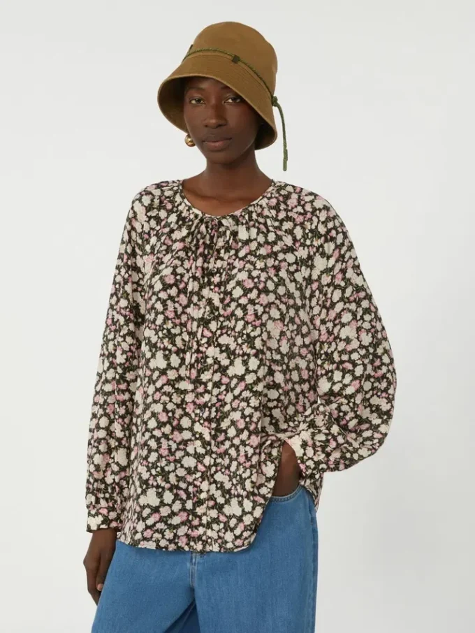 Printed silk shirt, pink Printed silk shirt, pink