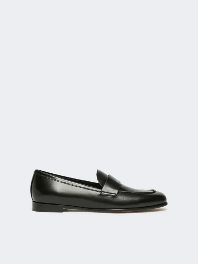 Semi-glossy leather moccasins, black