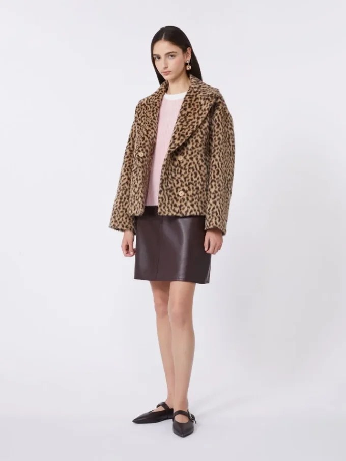 Short leather skirt, bordeaux Short leather skirt, bordeaux