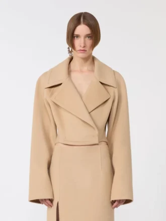 Short pure wool outerwear, caramel