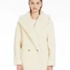 Short teddy bear icon coat in alpaca and wool, white