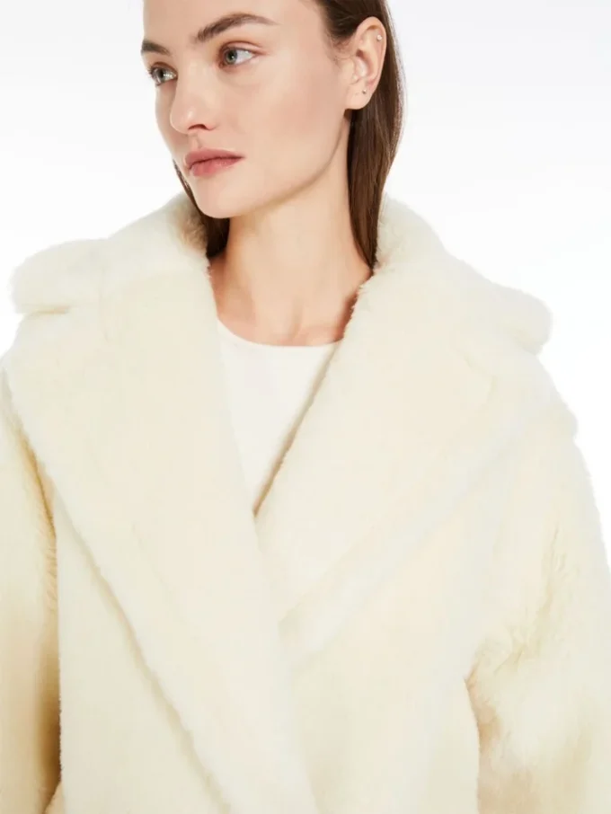 Short teddy bear icon coat in alpaca and wool, white