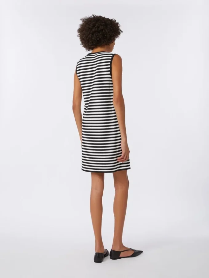 Sleeveless dress in viscose crepe yarn, black