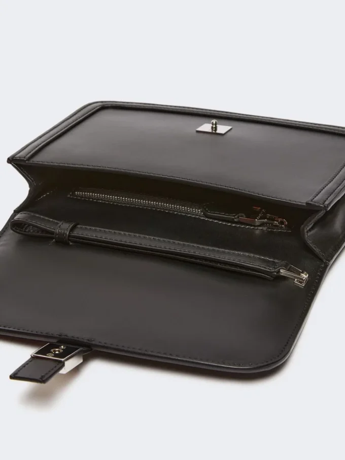 Smooth leather clutch, black Smooth leather clutch, black