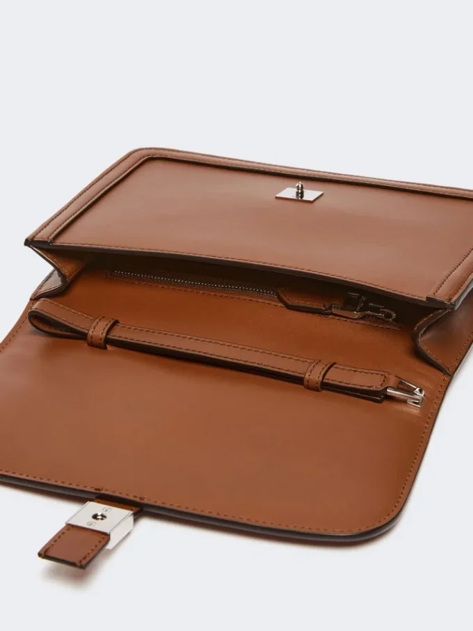 Smooth leather clutch, tobacco Smooth leather clutch, tobacco