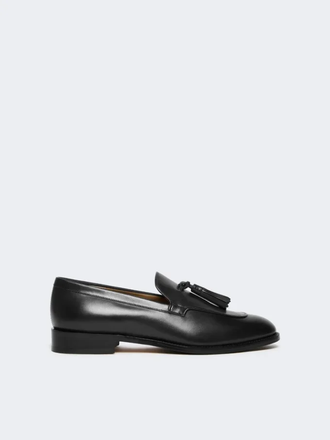 Tasselled leather loafers, black