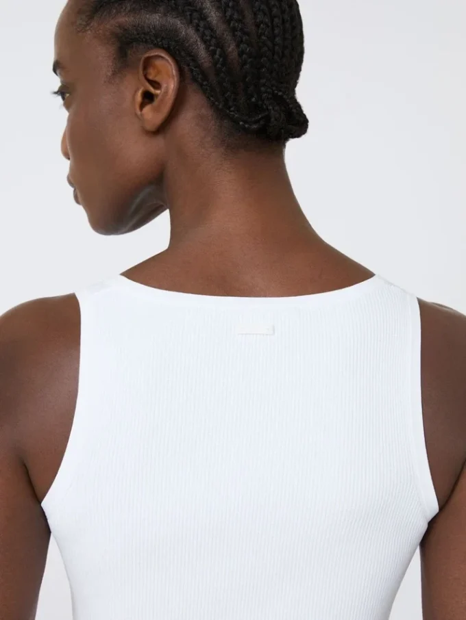 Viscose-blend yarn top, optical white