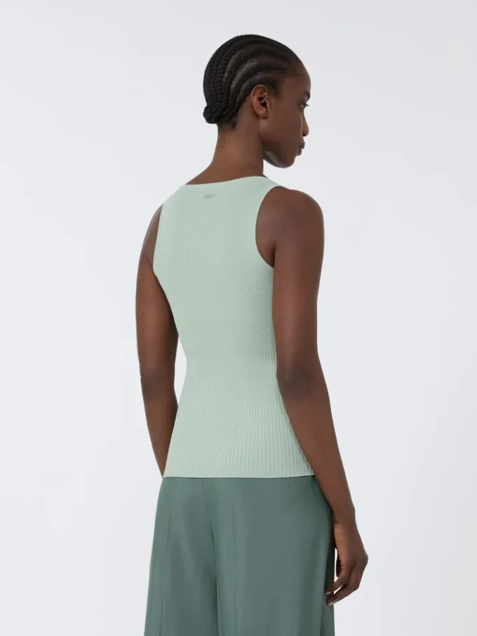 Viscose-blend yarn top, sage green