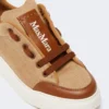 Water-repellent camel sneakers, camel