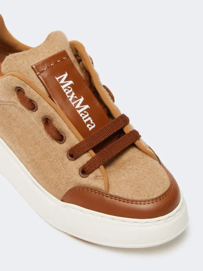 Water-repellent camel sneakers, camel