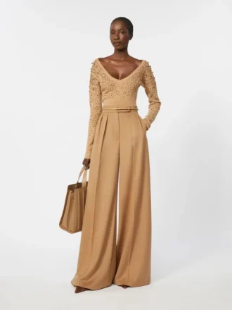 Wool and cashmere v-neck sweater, camel