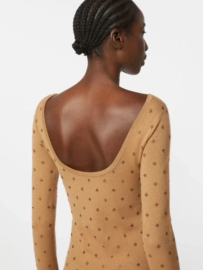 Wool yarn dress, skin dore Wool yarn dress, skin dore